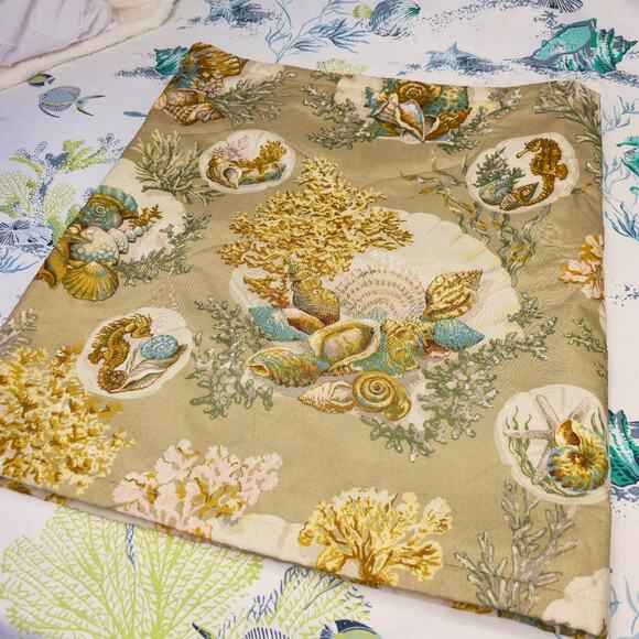 Lovely Coastal Beach Custom Made Bed Scarf Table Runner Shells Coral 25" X 91" - Picture 3 of 9